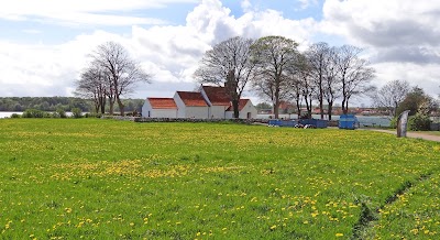 Photos of Hjarn&oslash; Church