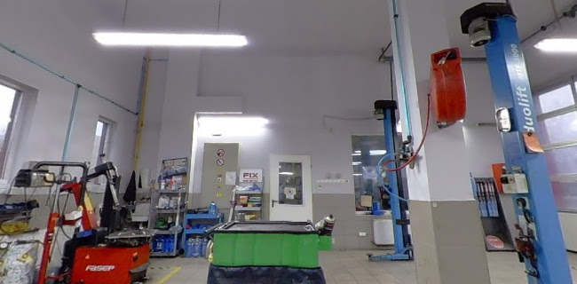 Nyitvatartás: FIX Auto Service