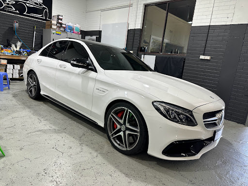 UV Tint Window Tinting - Thumbnail