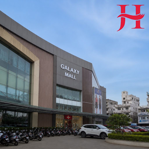 Looking for a salon near me that fits easily into your busy day? Jawed Habib Hair & Beauty Salon… post image