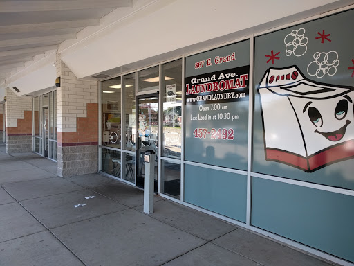 Grand Avenue Mall - Thumbnail