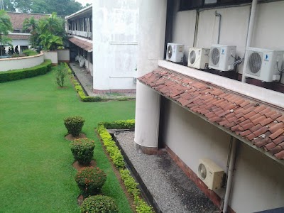 Photos of Jayawardanapura Hospital Car Park