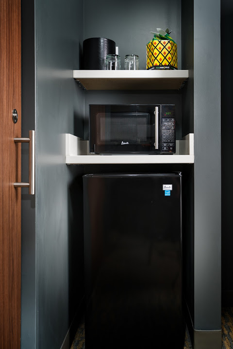 Hotel Z - A Staypineapple Hotel by null