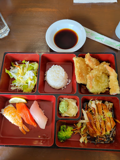 U-Thi Sushi & Grill Gallery - Canada