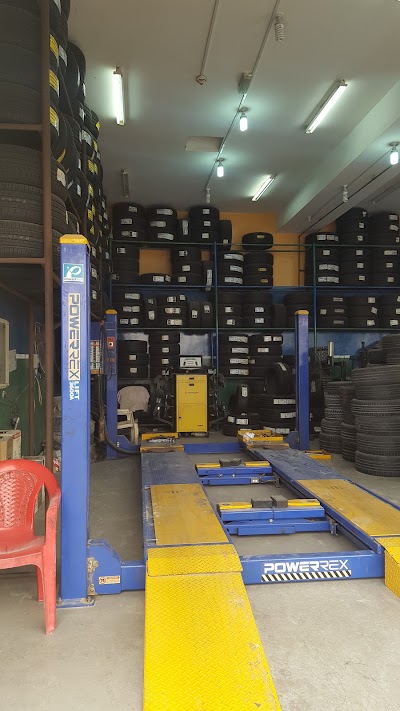 Photos of Express Tyres اكسبرس للاطارات