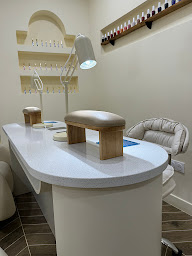 Photo n°12 de Bouclor Studio à Vanves (Salon de coiffure)