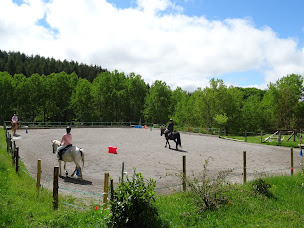 Photo n°5 de Gîte et Ferme Equestre les 2 Chouettes à Curan (Centre équestre)