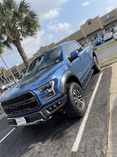 Xtreme Mobile Car Wash brownsville - Thumbnail