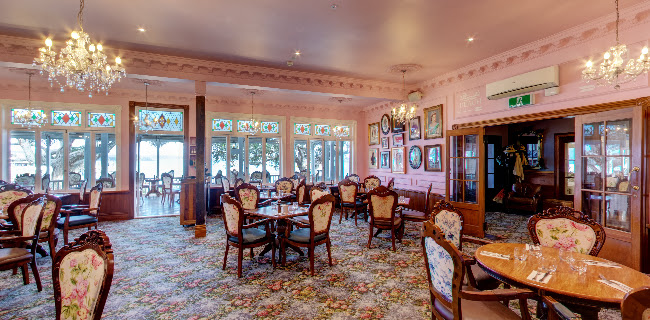 Comments and reviews of Duke Of Marlborough Hotel