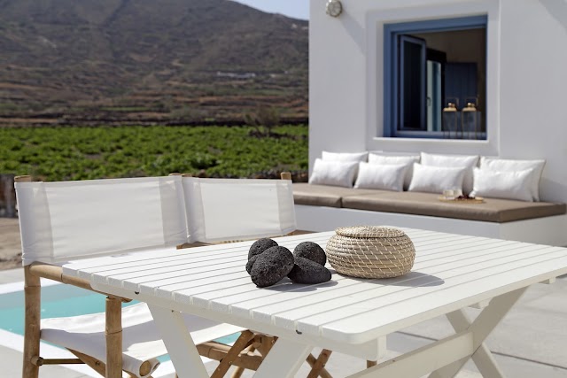Santorini Villas | Vino Houses