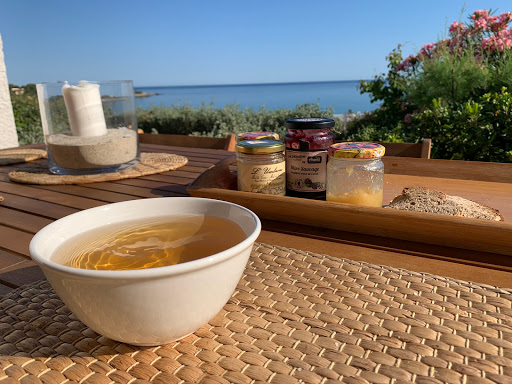 Photo de Belle maison à louer! Vos vacances face à la mer à Piazze 63 à Lumio (20260)