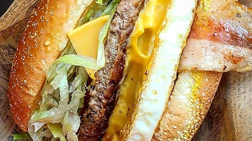 Photo 2 - FIRST burgers - TOURCOING