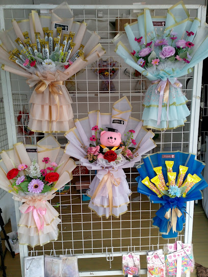 Kadoku buket dan aksesoris