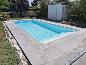 Photo n°38 de Piscines Coques 64 65 à Montaner (Magasin de matériel pour piscines)