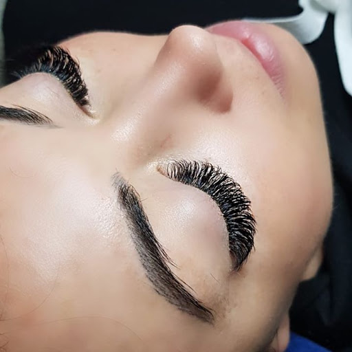 Lashtique - Visual