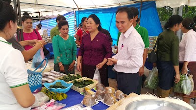 Photos of Houayhong Organic Market