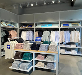 Photo n°15 de JACK & JONES à Aubergenville (Magasin de t-shirts)