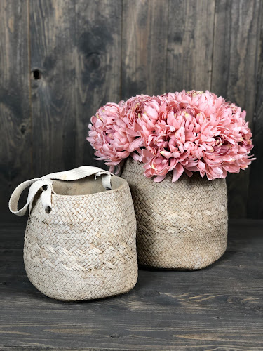 CHD I Chateau Home Decor