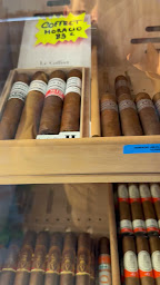 Photo n°14 de TABAC DE L’OCTROI à Villefranche-sur-Mer (Bureau de tabac)