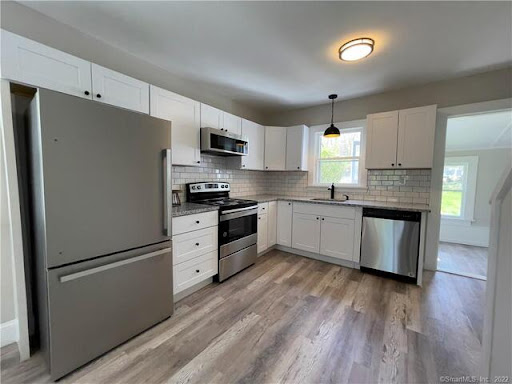 Avatar for Revive & Thrive Renovations LLC