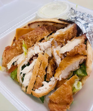 Fadis Lebanese Grill express by null