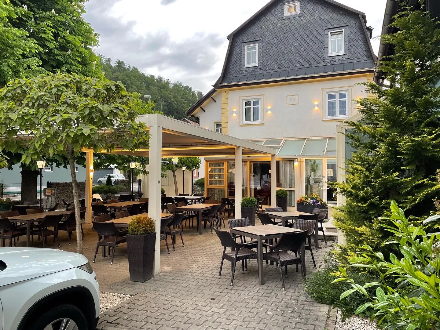 Hotel & Gasthof Hüttensteinach KG