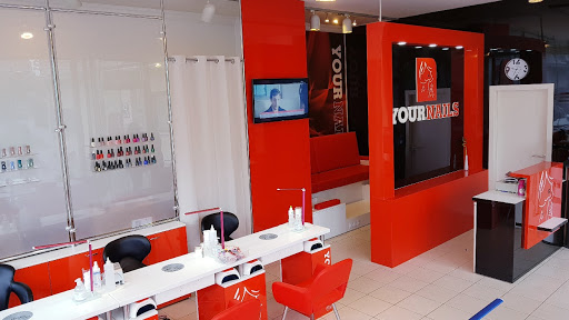 YOUR NAILS Nagelstudio