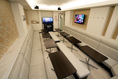 ジャンカラ 三条河原町店