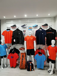 Photo n°6 de TENNISPRO Rennes à Chantepie (Magasin de tennis)
