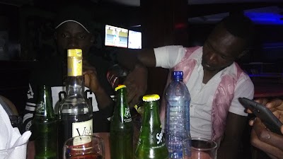 Photos of Stanbradox Pub