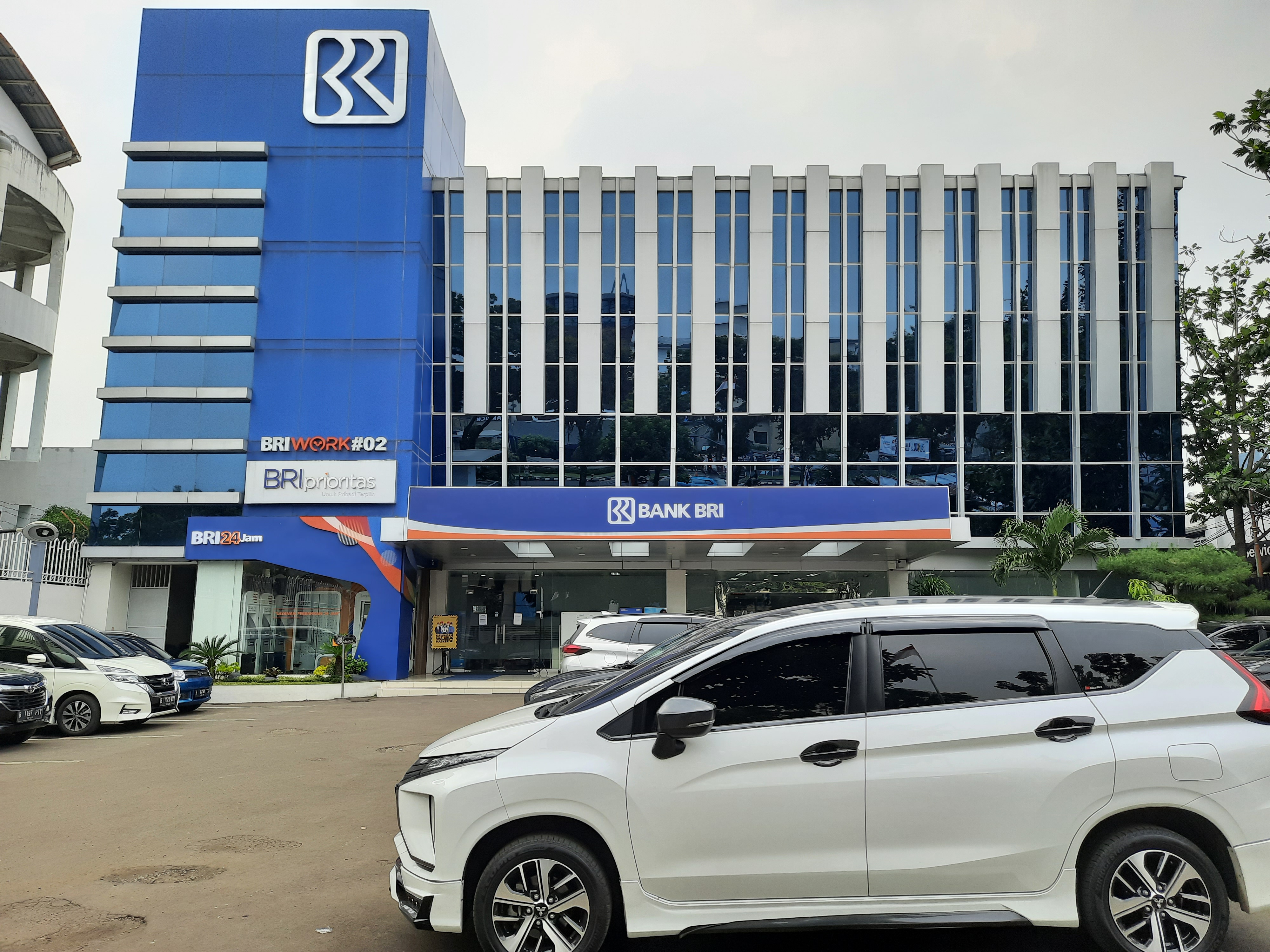Bank BRI di Tangerang Selatan