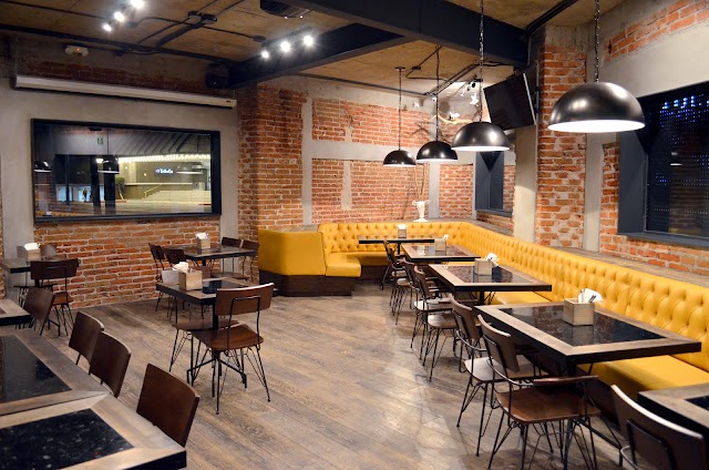 Oryx Capital Gastro Pub