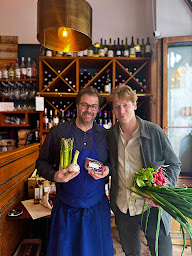 Photo n°34 de Restaurant Ô'Cocher Table & Burger & Cave à vin Restaurant Paris 7 à Paris (Caviste)