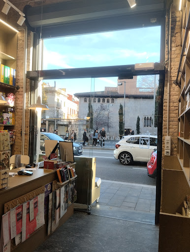 Llibreria de la Plaça - Thumbnail
