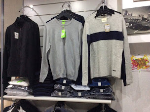 Photo n°4 de PRESTISHOP FASHION à L'Arbresle (Magasin de vêtements pour femmes)