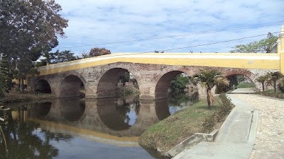 Photos of Puente Yayabo