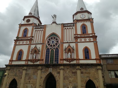 Photos of IglesiaMoniquir&aacute;