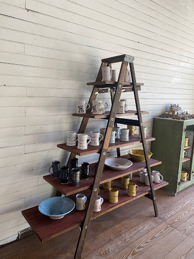 Riverwood Pottery Gallery - United States