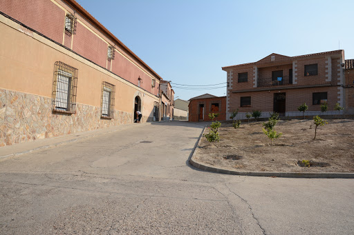 Ayuntamiento de Carmena. - Thumbnail