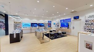 Photo n°11 de Boutique SFR Gruchet Le Valasse à Gruchet-le-Valasse (Opérateur téléphonique)