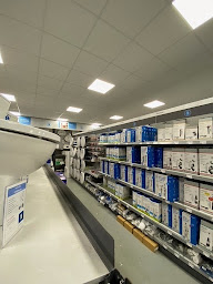 Photo n°7 de CEDEO Touques : Sanitaire - Chauffage - Plomberie à Touques (Fournisseur de matériel d'éclairage scénique)