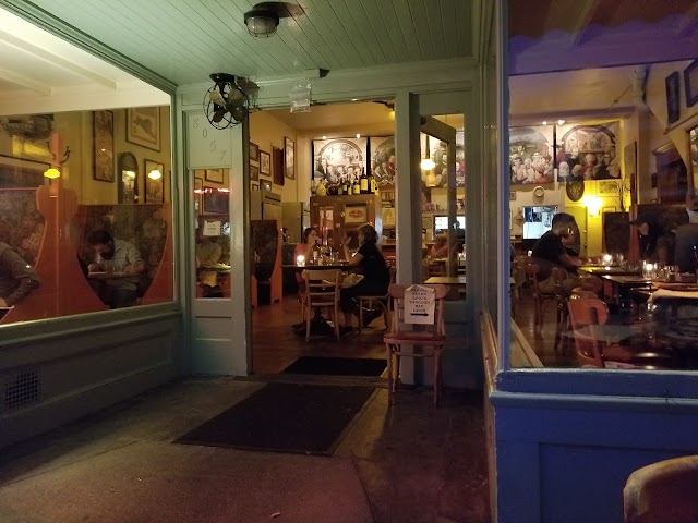 Gino's