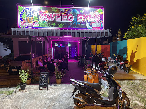 Sweed Eyes Koh Samui