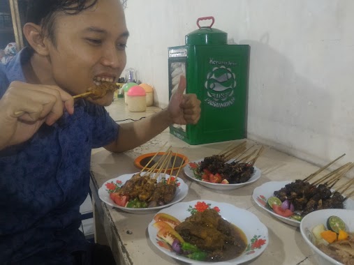 Sate Madura Simpangan Depok, Author: Yusuf Supriyanto