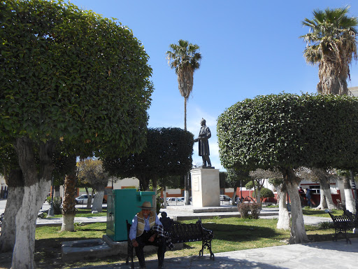 Plaza del Beso