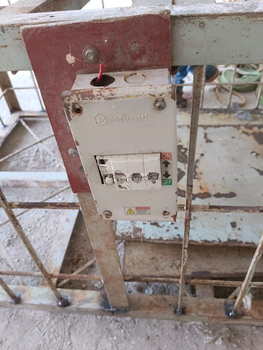 Electrician work post image