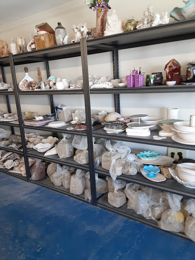Cheryl's Clay-Play Ceramic Art Studio - Thumbnail