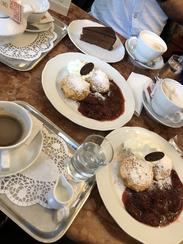 Oberlaa Konditorei GmbH & Co KG