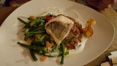 Photos of Dach Caf&eacute; Gie&szlig;en