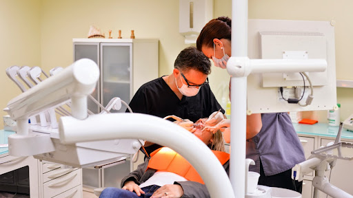 Frédéric Mistral dental Pole - Thumbnail